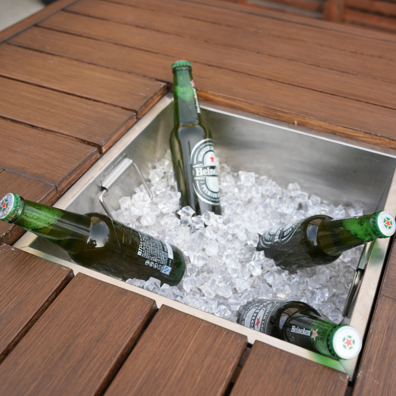 Details of 6 Seats Rectangular Aluminum Painted Fire Table with Ice Bucket and Fireplace