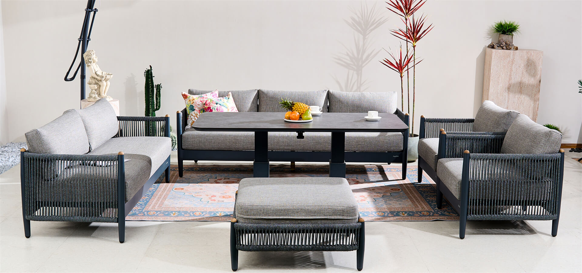 Direct Wicker