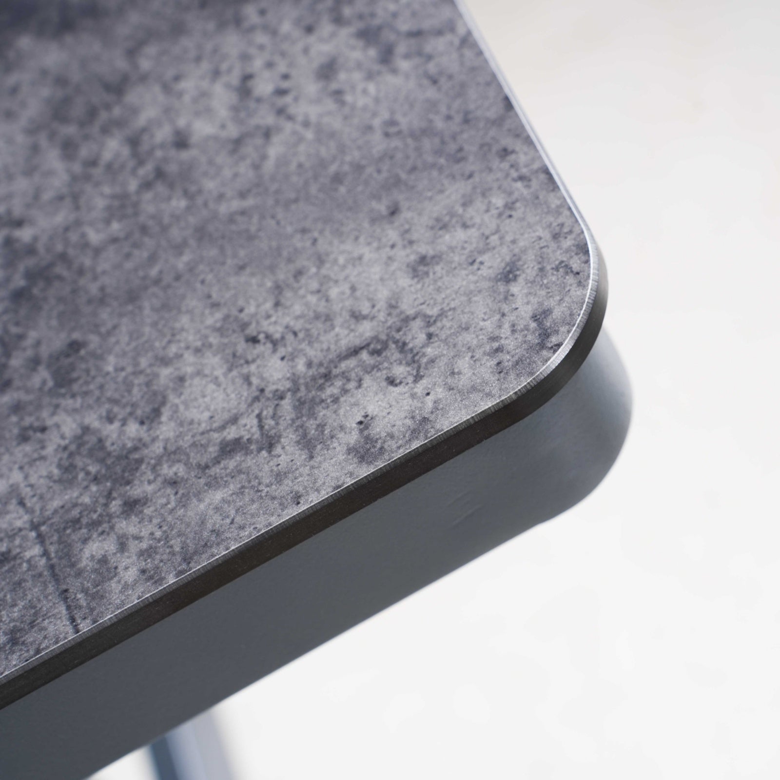 Numa-Style Bellaire Dining Table