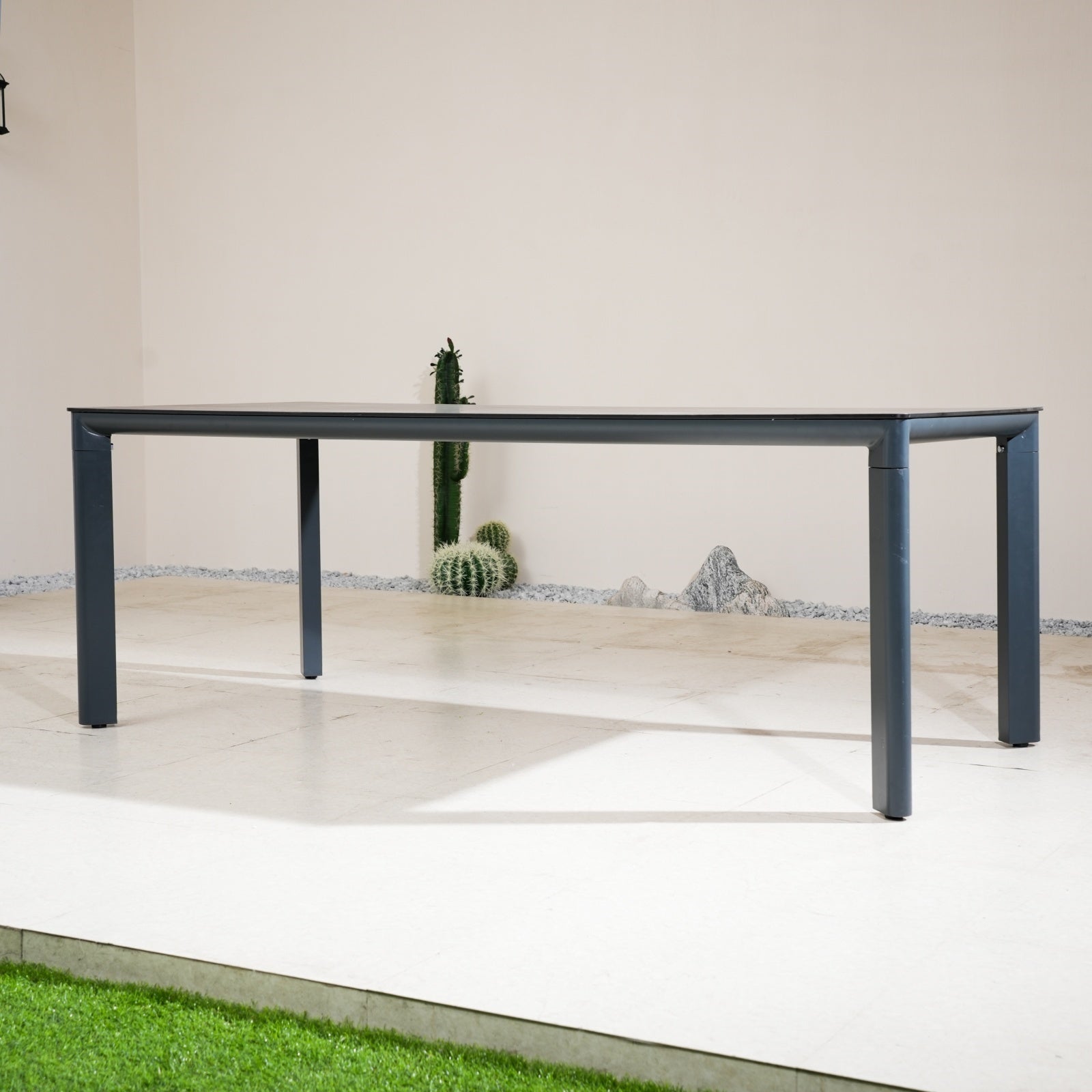 Pre-Order Numa-Style Sloane Dining Table