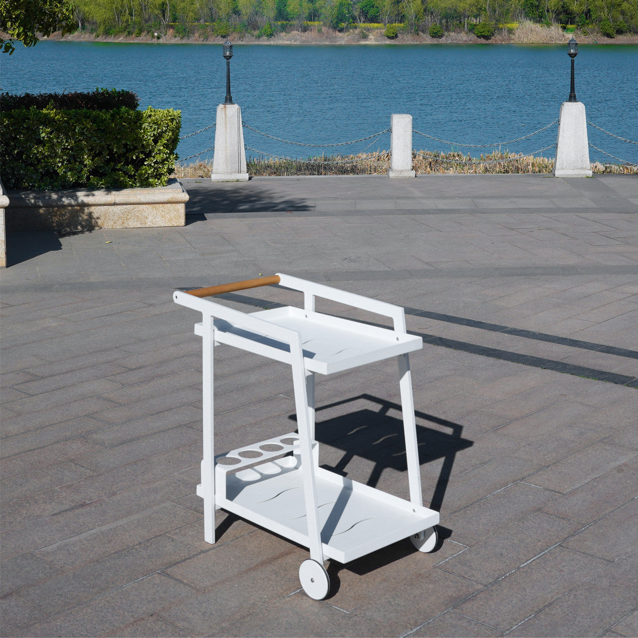 All aluminum dew pipe with teak armrests dining car can hold wine barrels 