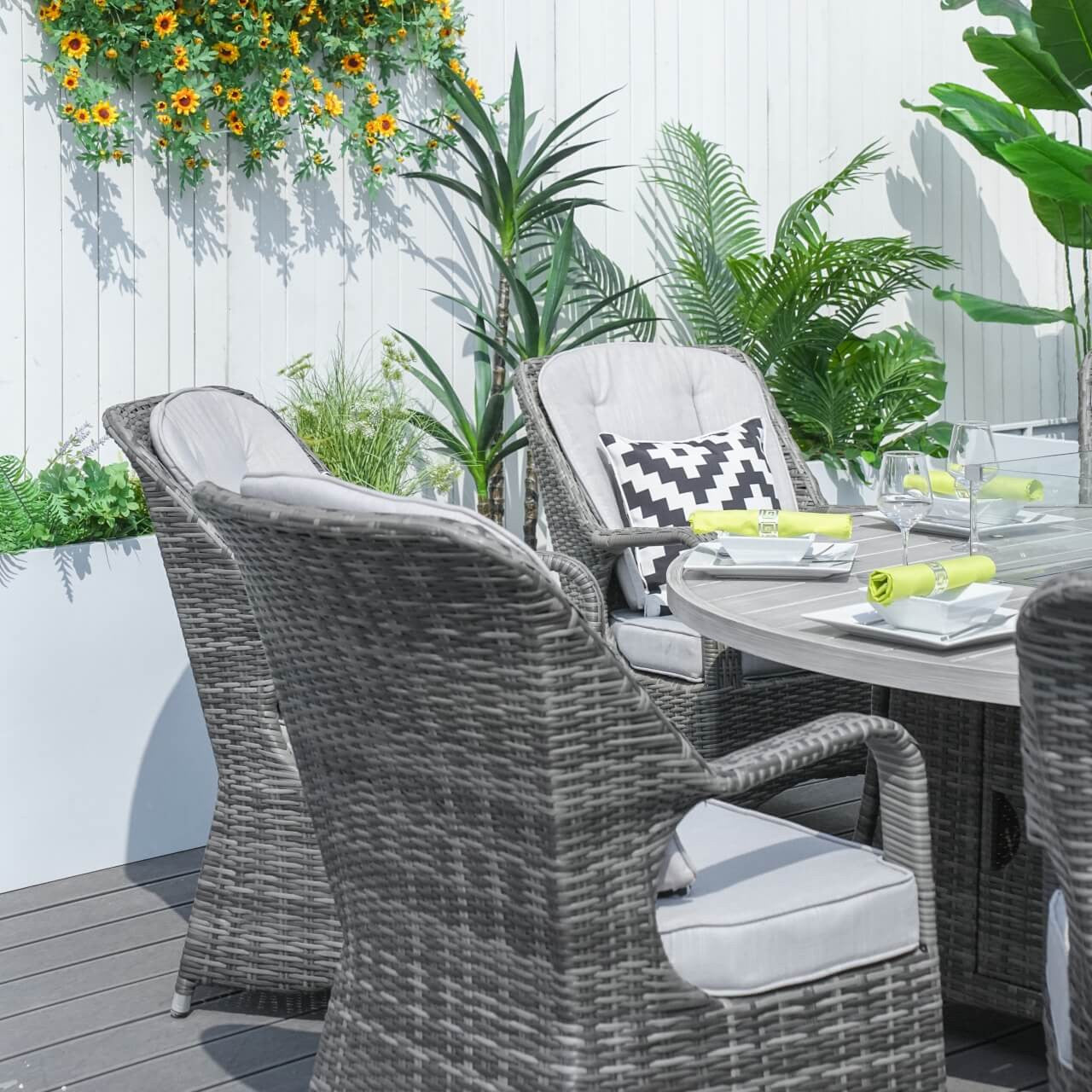 Details of 8 Seats Round Fire Pit Set with Aluminium Tabletop & Rattan Chairs 