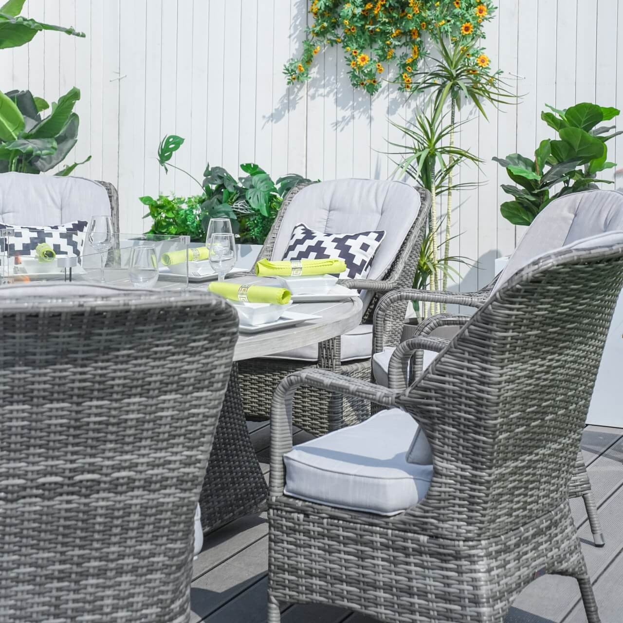 Details of 8 Seats Round Fire Pit Set with Aluminium Tabletop & Rattan Chairs 