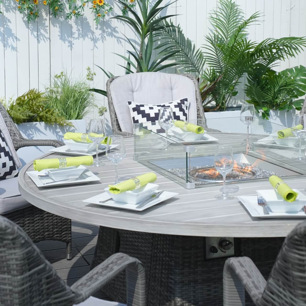 Details of 8 Seats Round Fire Pit Set with Aluminium Tabletop & Rattan Chairs 