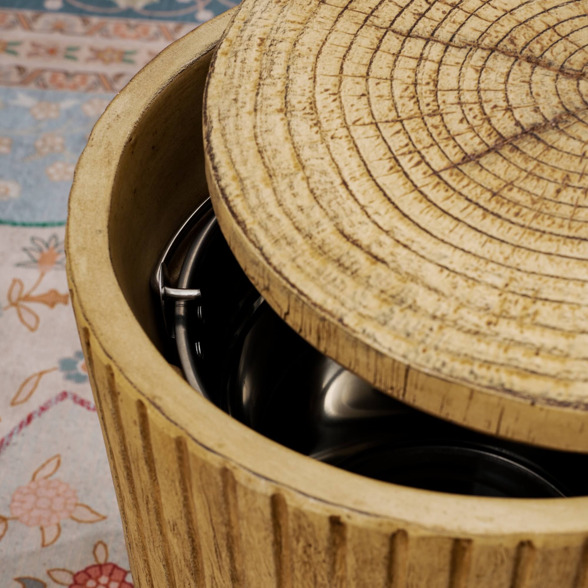 Brown Side Table with Ice Bucket – Terrafab Composite Material（PAT-24917IB）