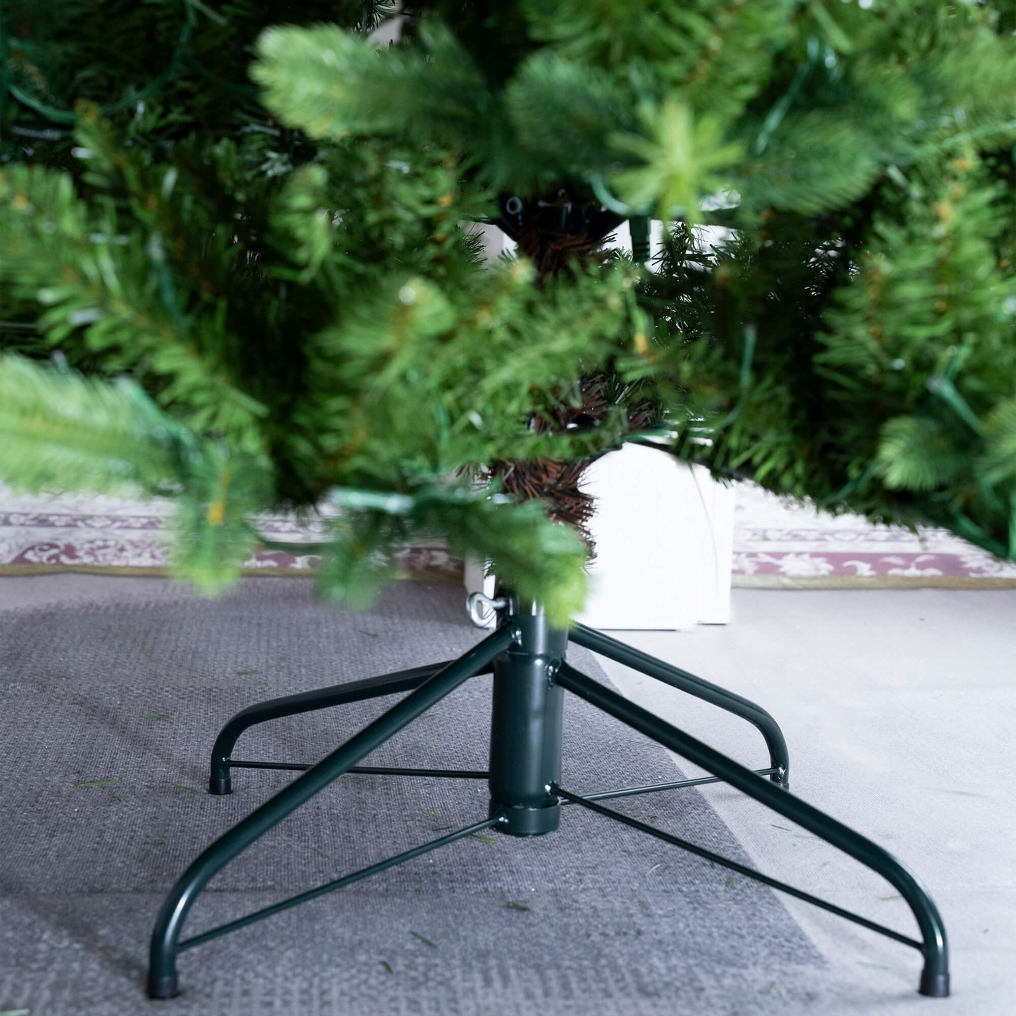Artificial Christmas Tree – 6FT / 7FT Classic Green Holiday Decoration（PJT-2505）