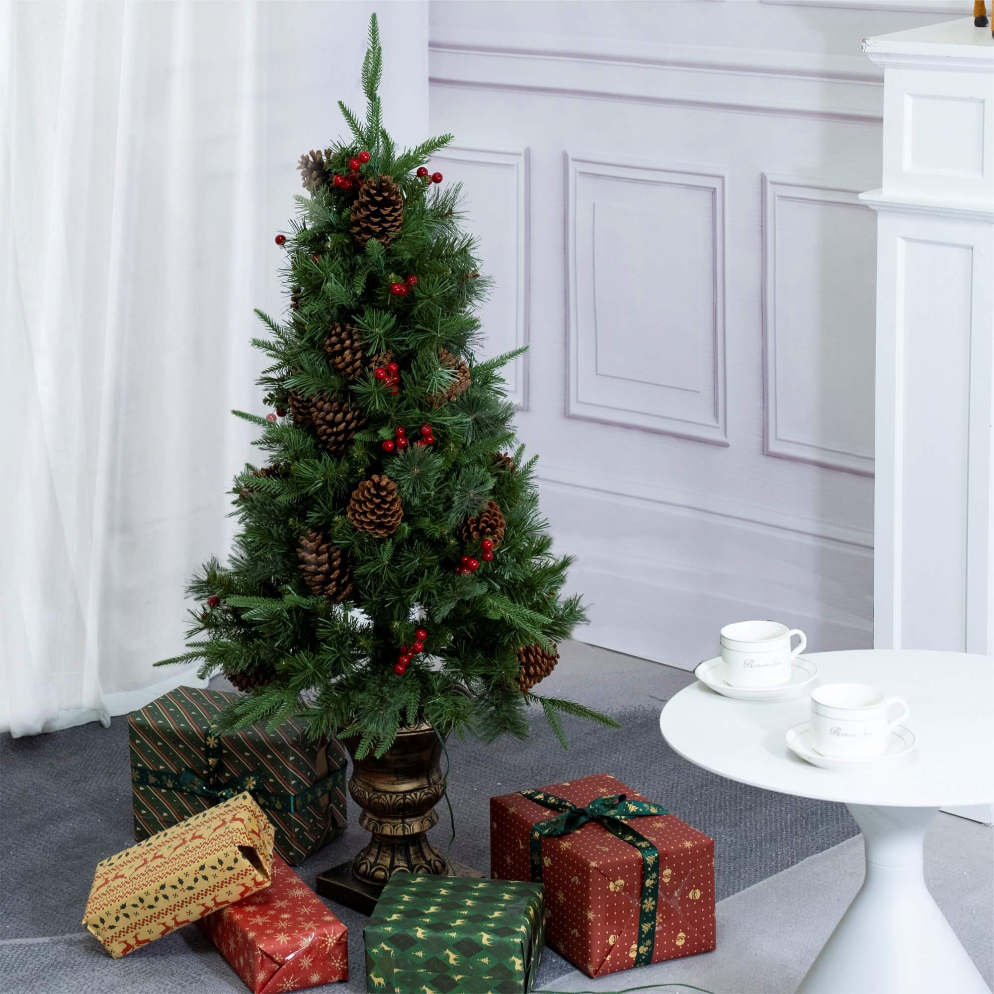 Artificial Christmas Tree with Classic Full Branch Design – 4FT (PJT-2509)