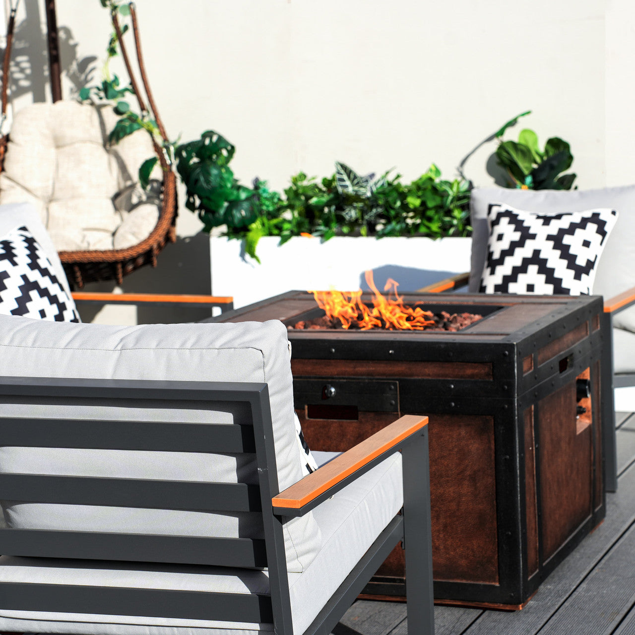 Direct Wicker Outdoor leisure courtyard small space exposed pipe aluminum teak armrests inlaid sofa set with stove table