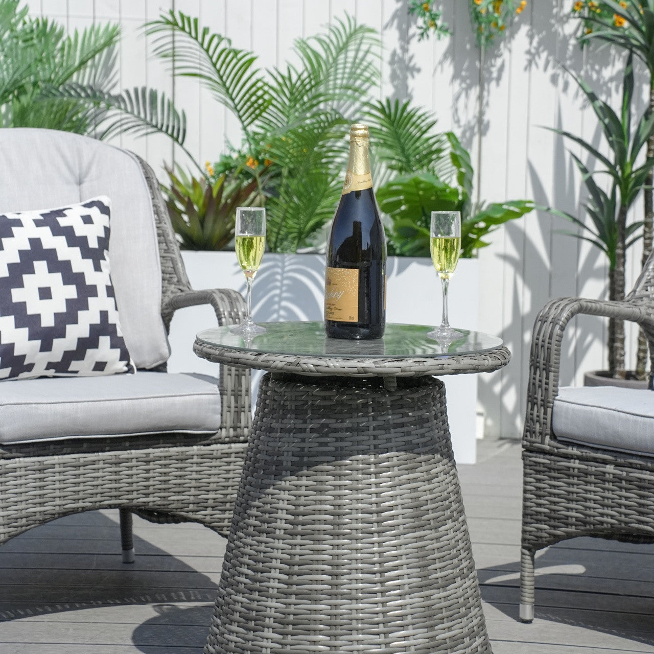 2-Person Round Bistro Table 21"Dx23"H (Model PAD-1708-Table)
