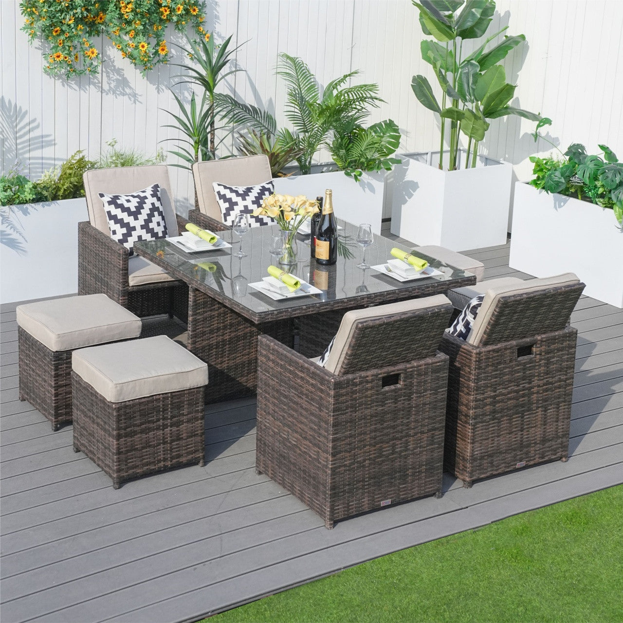Direct Wicker 4-Person Cube Outdoor Dining Set ( Model PAD-3233B-SET)