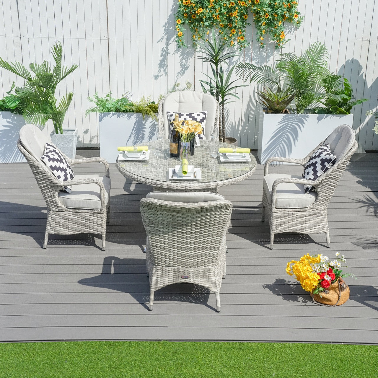4-Seat Round Outdoor Dining Table (PAD-1709-Table)