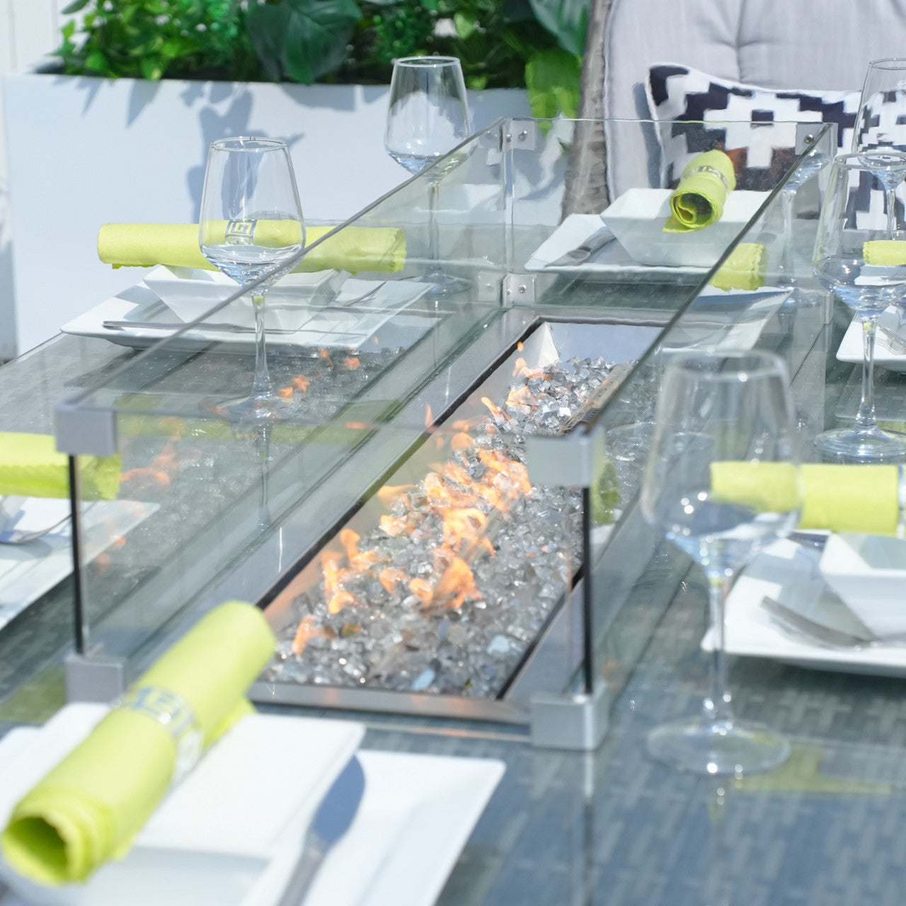 Details of 6 Seats Rectangular Fire Pit Table 50000 BTU 