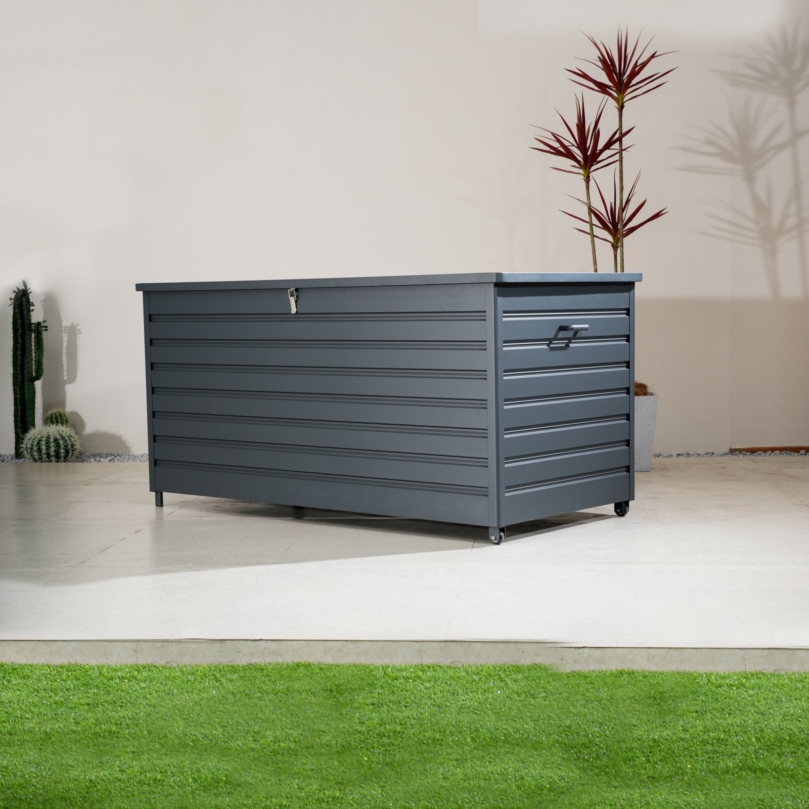 Numa-Style Large Aluminium Storage Box