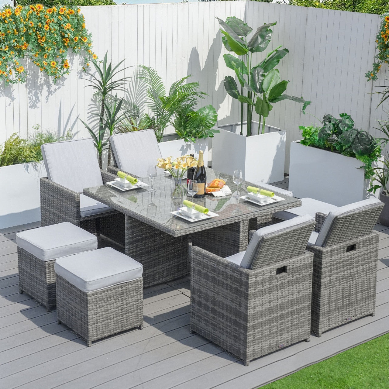 Berlin 4-Seat Outdoor Dining Set – Cube Dining Table ( PAD-3233B)