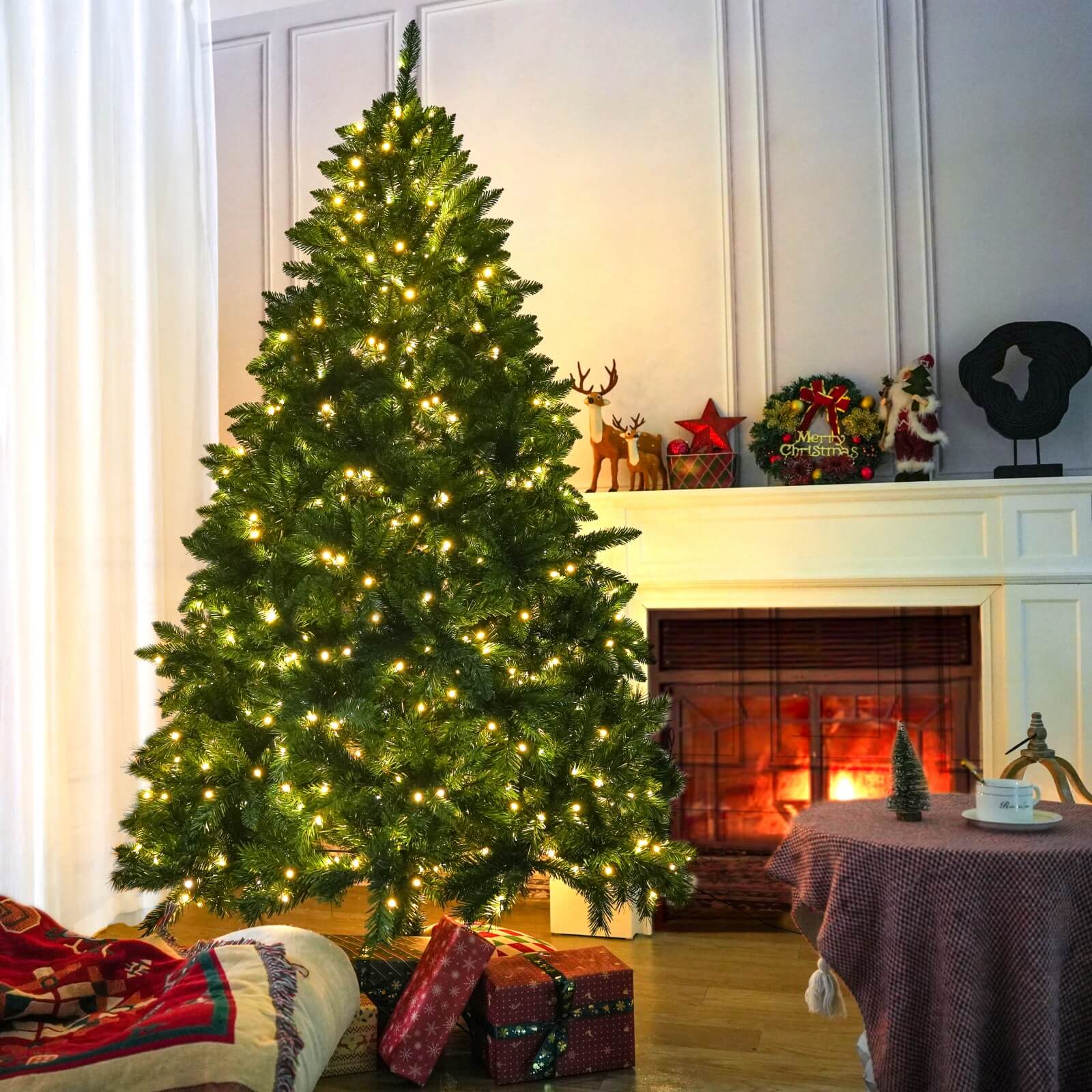 High quality artificial snow flocked Christmas tree 5/6/7 ft LED Pre-Lit Christmas trees with lights