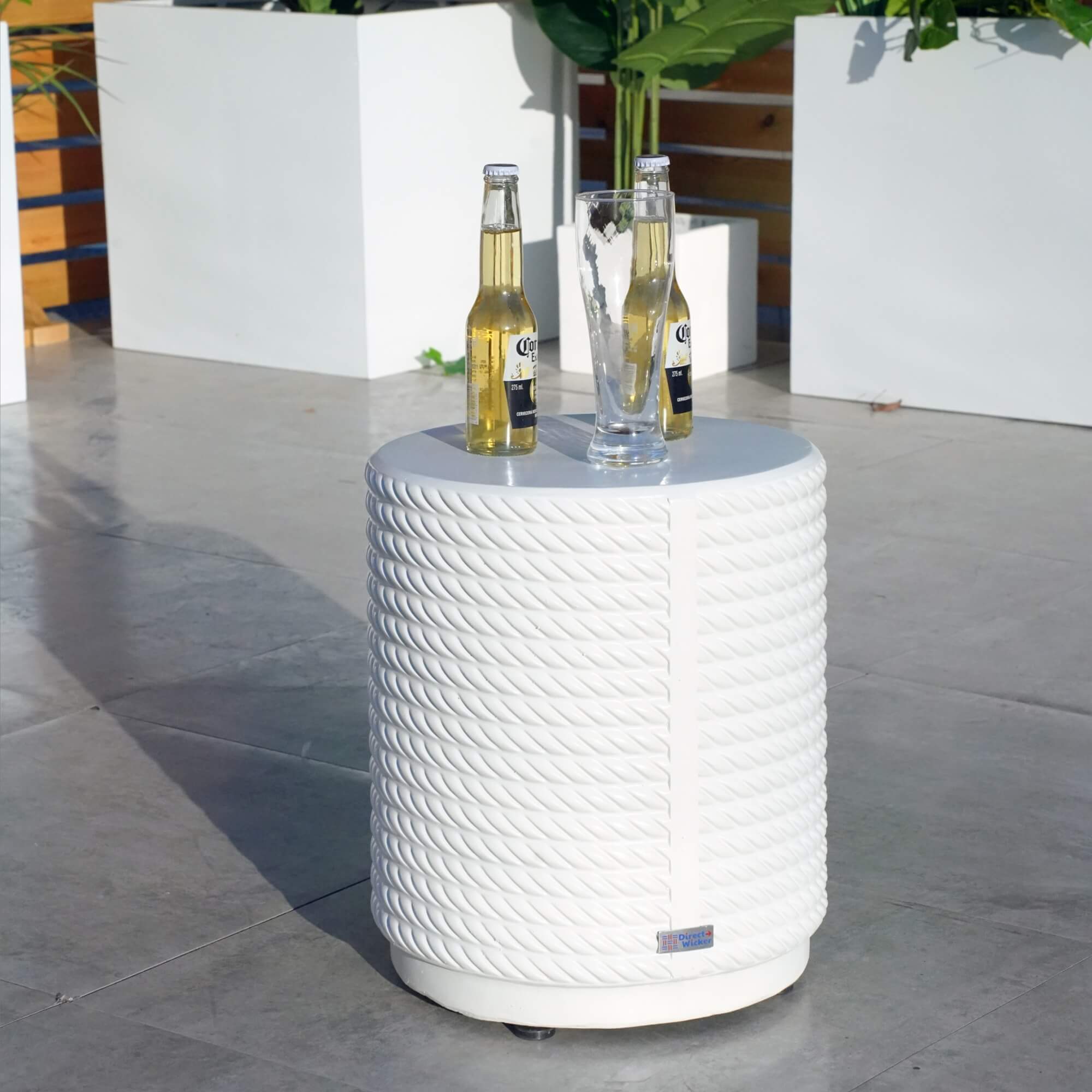White Waterproof Fashionable Side Table – Durable and Stylish Outdoor Accent
