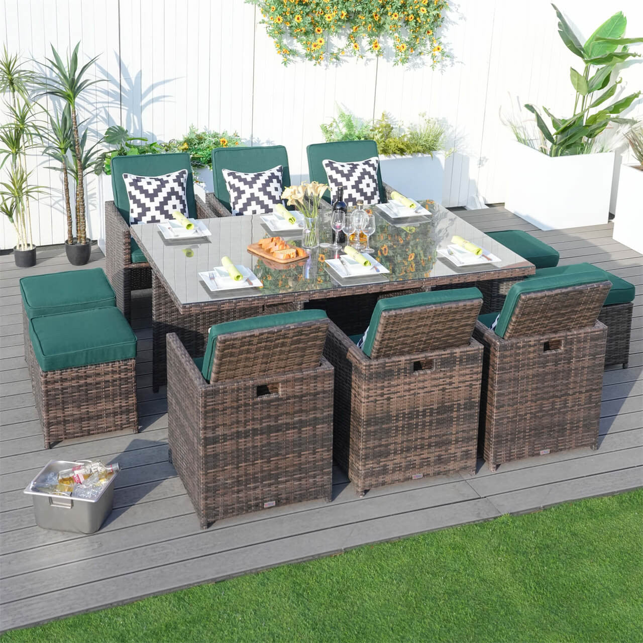 6 Seats Patio Dining Set with Green Covers